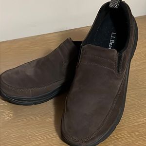 LL Bean Women’s All Weather Suede Leather Mocs Size 8.5.